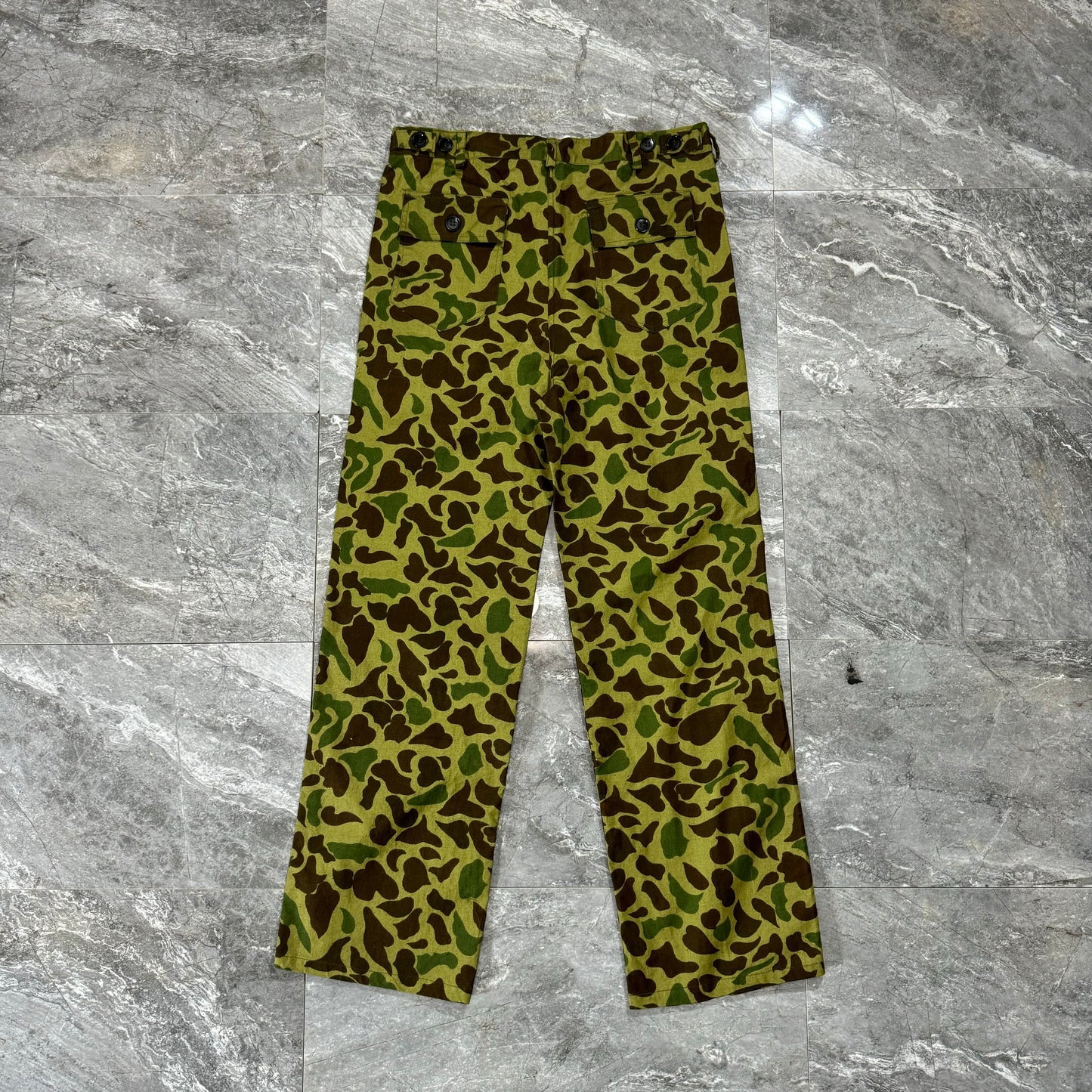 Vintage Duck Camo Pants (34)