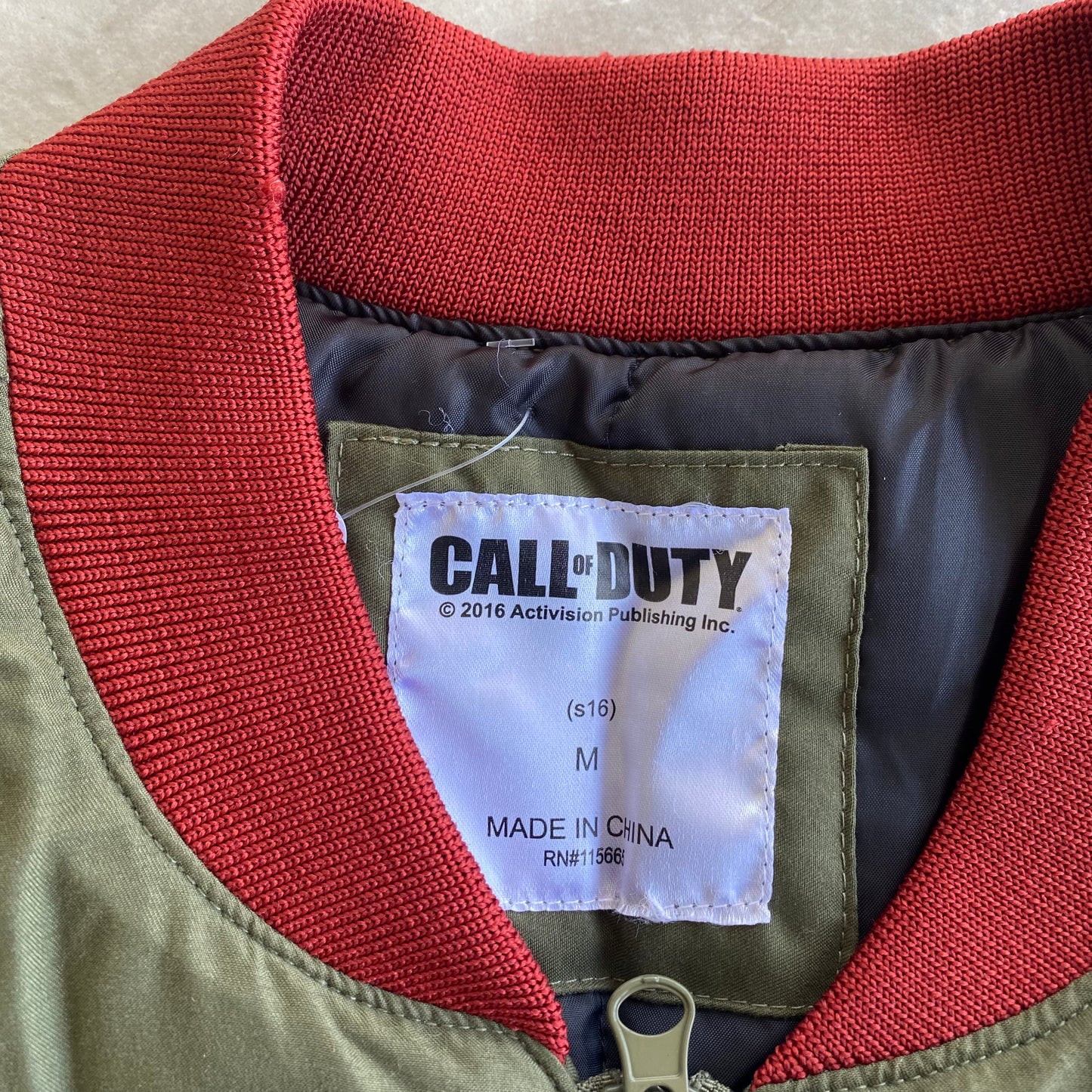 2016 Call Of Duty Know Your Enemy Jacket (M)