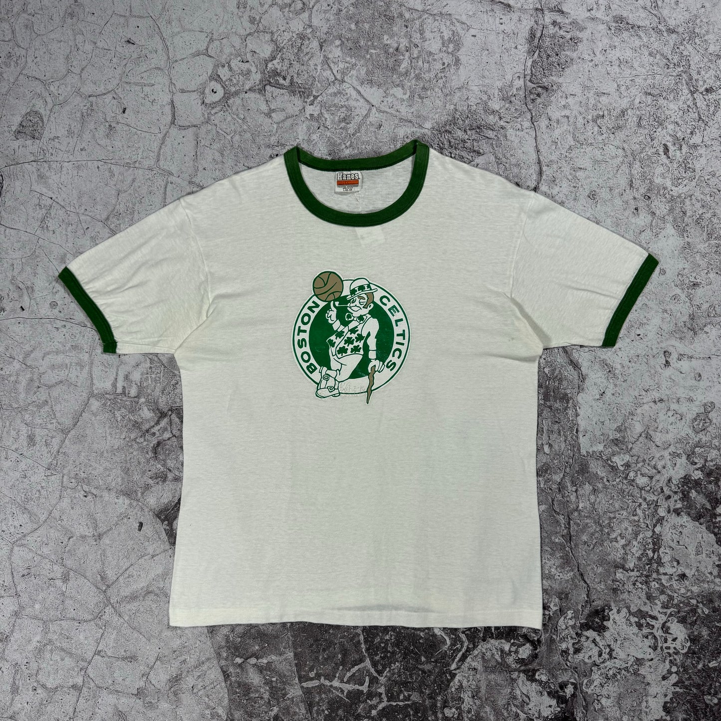 Vintage 80s Boston Celtics Tee (L)