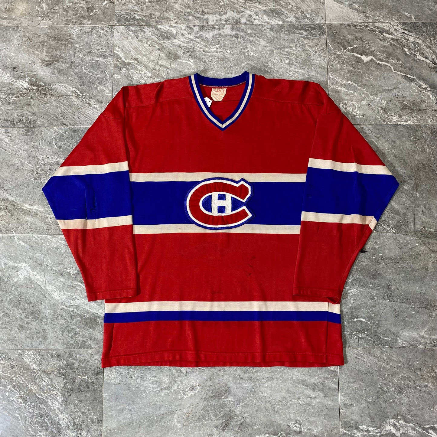 Vintage 80s Montreal Canadiens Hockey Jersey (XL)