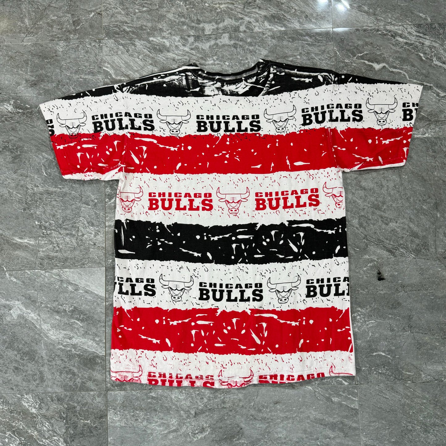 Vintage Tultex AOP Chicago Bulls Tee (XL)