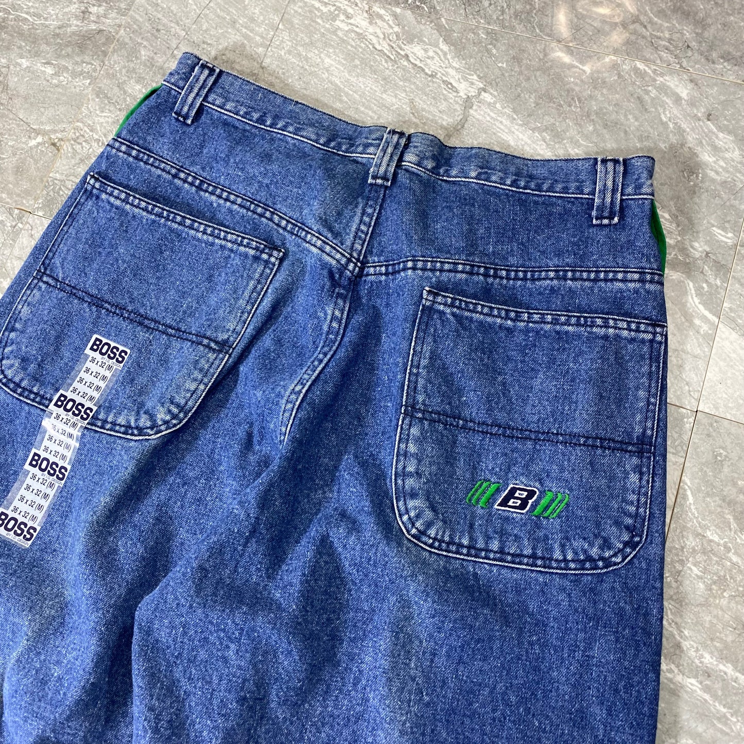 Vintage Boss Baggy Denim Jeans (30)(36)