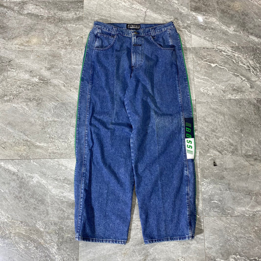 Vintage Boss Baggy Denim Jeans (30)(36)