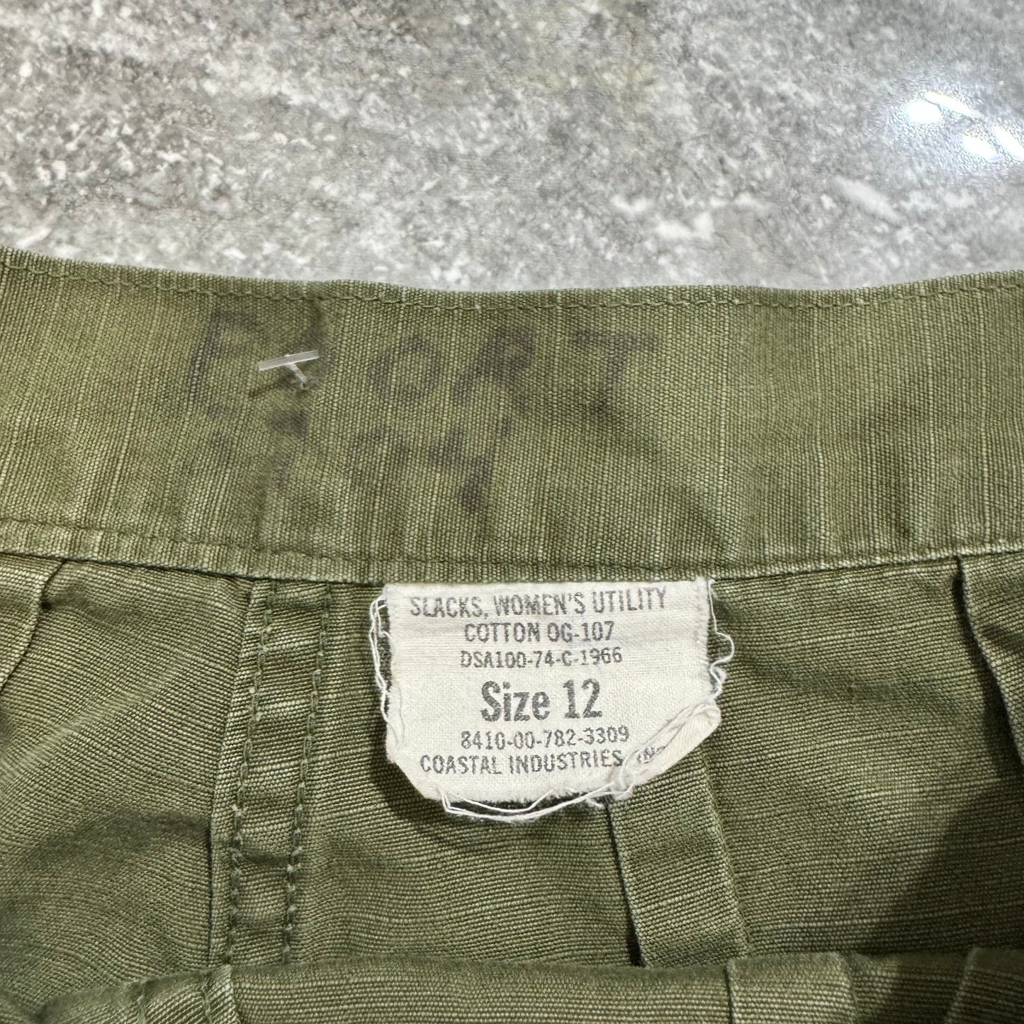 Vintage 1966 Women’s Utility Olive Green Slacks (12)