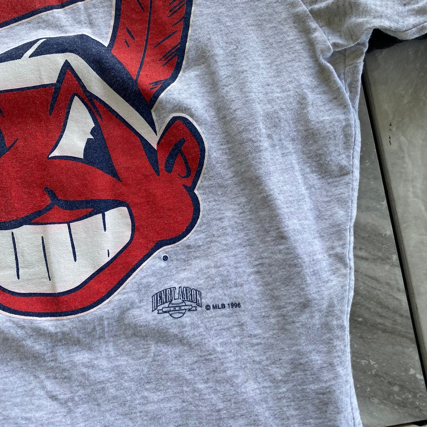 Vintage 1996 Cleveland Indians Baseball Jersey Tee (L)