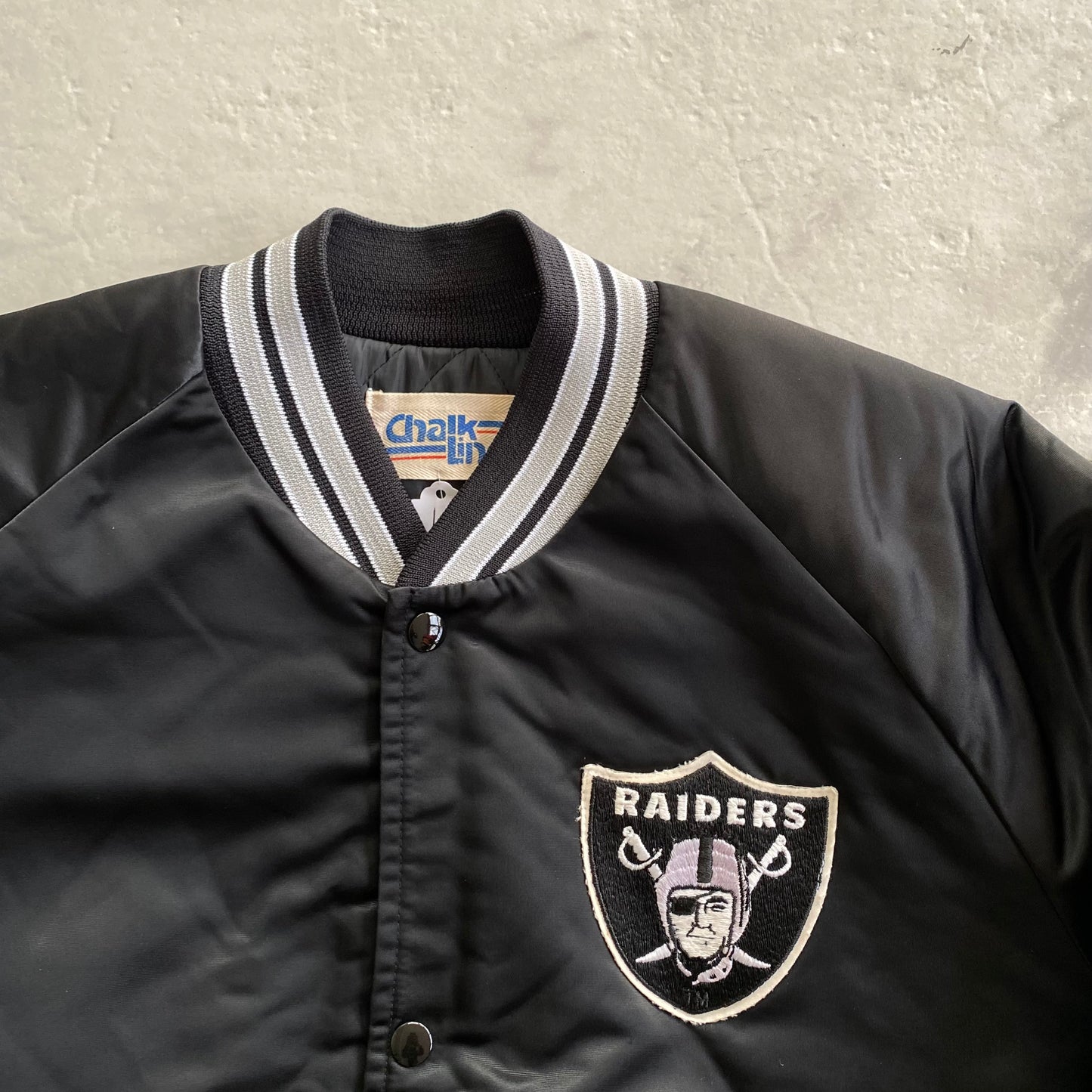 Vintage Chalk Line Oakland Raiders Satin Jacket (L)