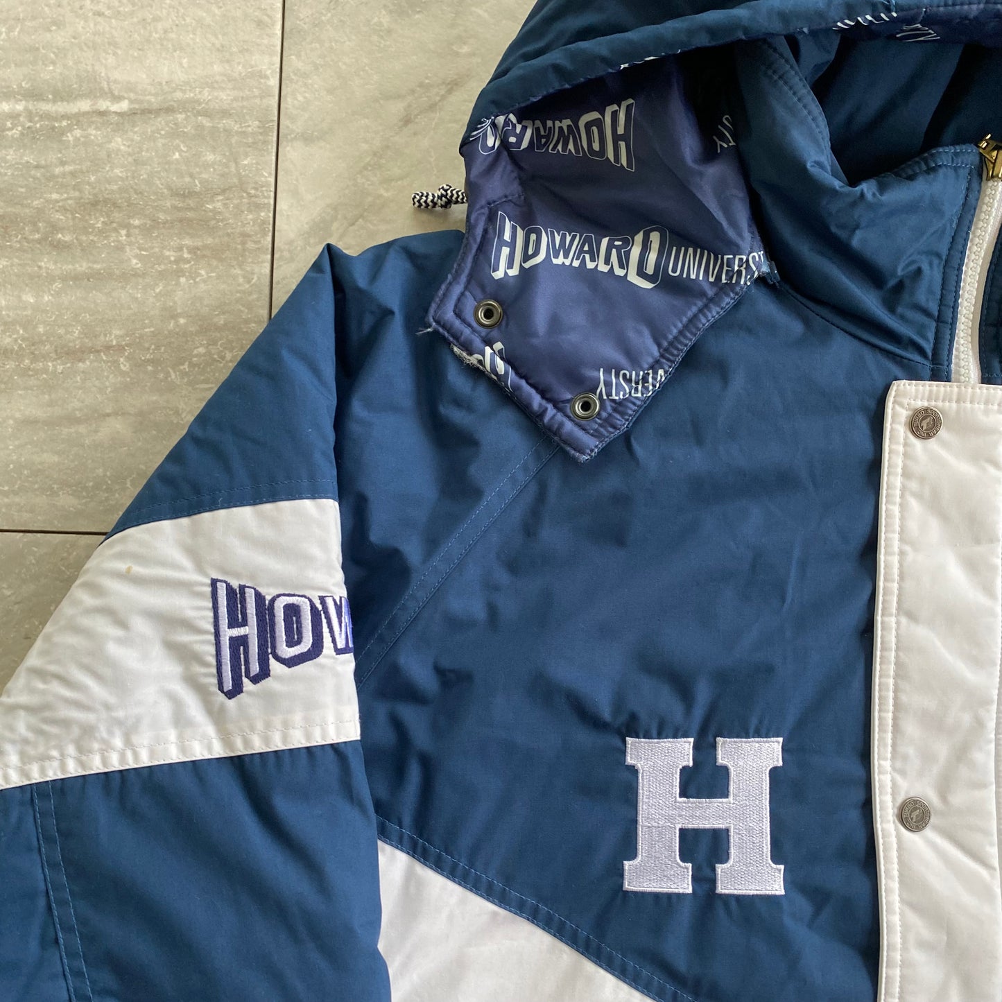 Vintage University Of Howard Puffer Jacket (L)