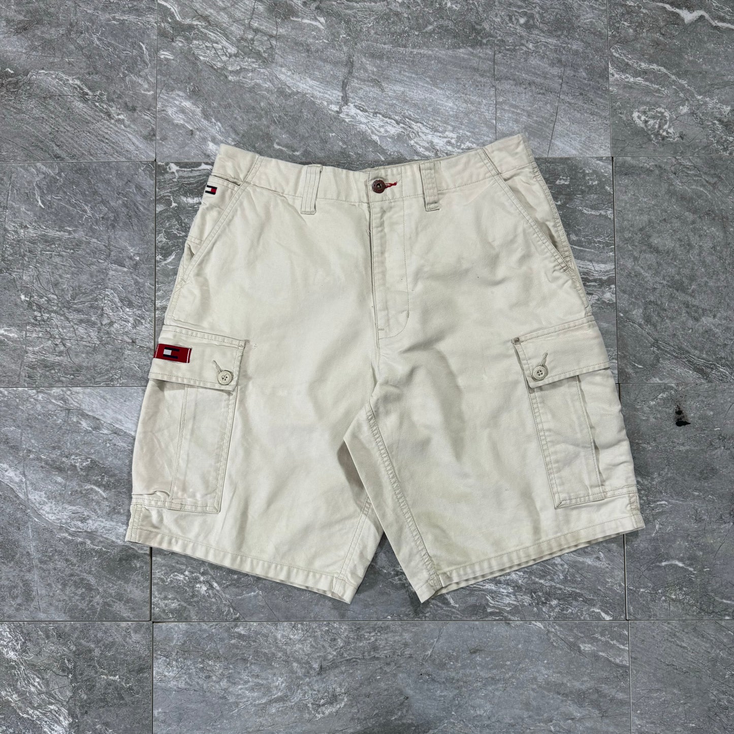 Tommy Hilfiger Tan Cargo Shorts (32)